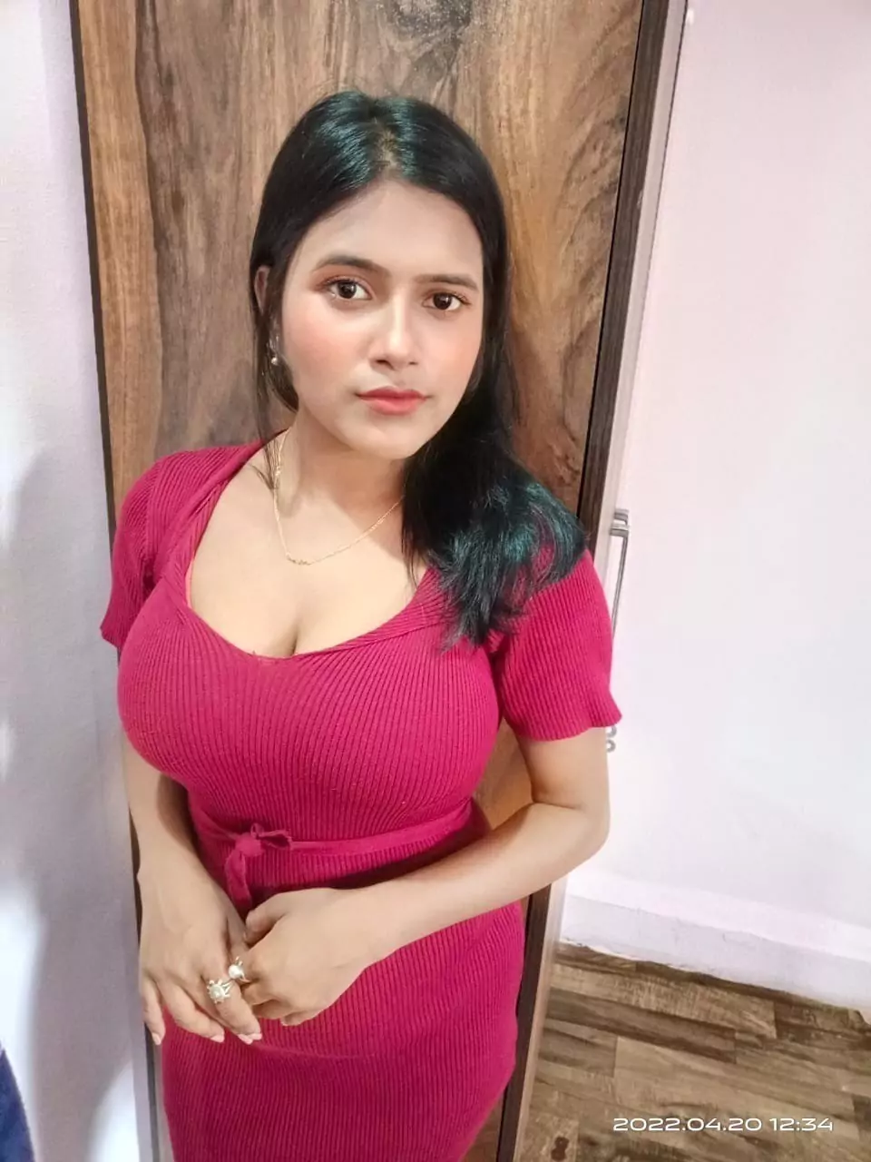 Madanriting Escort Service